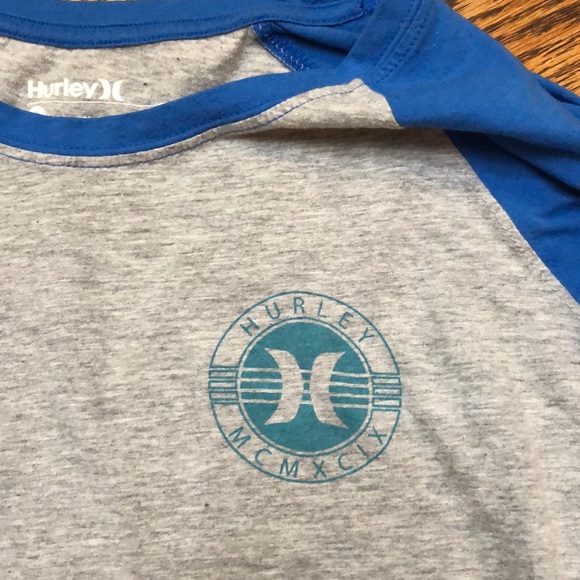 Hurley 3/4 sleeve raglan (baseball) shirt - Picture 4 of 5